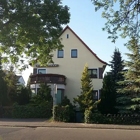 An Den Linden 31 Apartment *