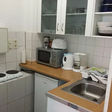 An Den Linden 31 Apartment *